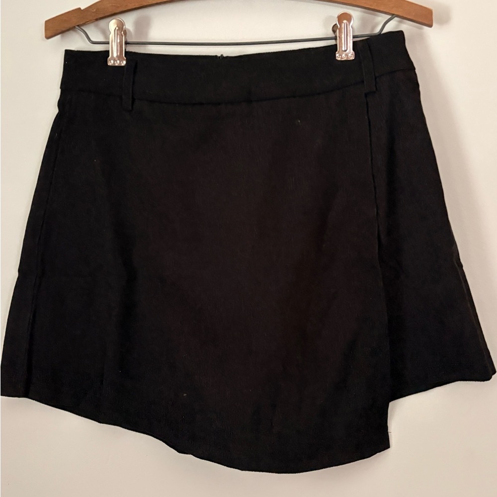 Perfect Black Mini Skort